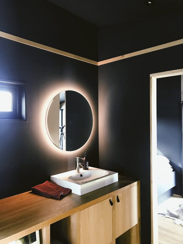 led-mirror